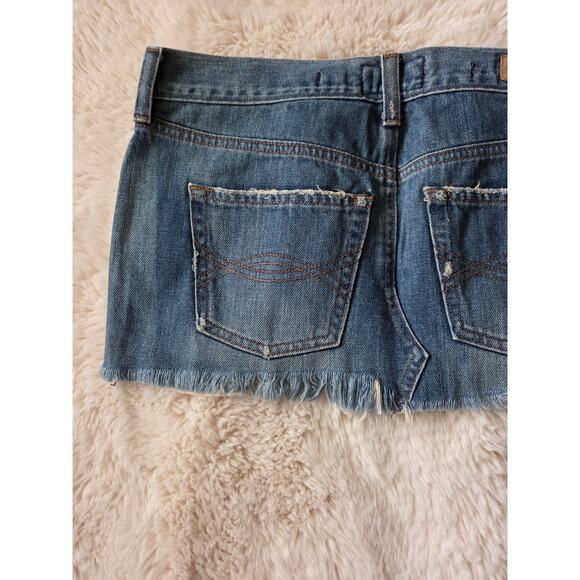 VTG y2k Abercrombie & Fitch Distressed Frayed Denim Mini skirt size 2 - Picture 6 of 10